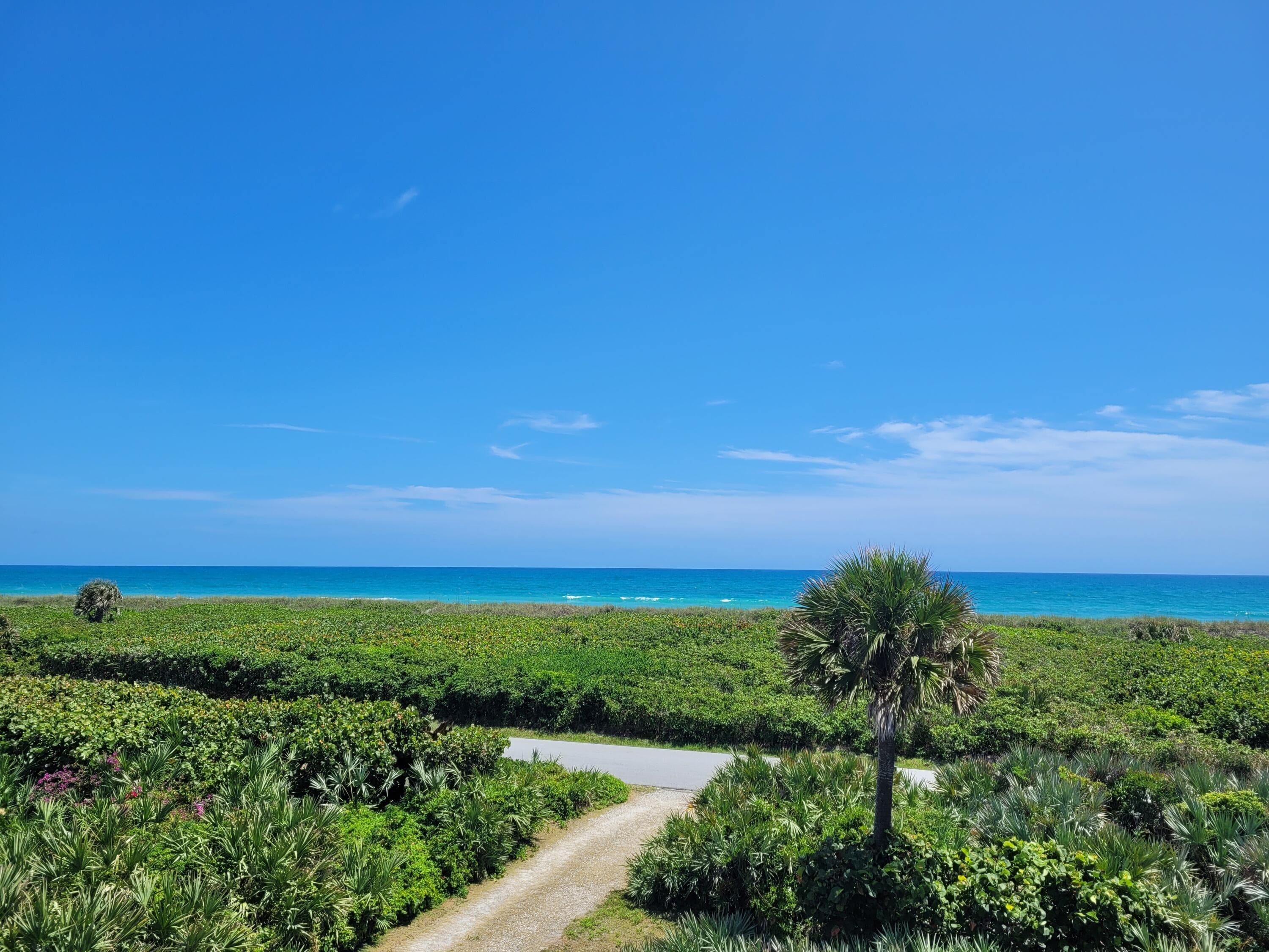116 N Beach Road, Jupiter Island, FL 33455 - Photo 2